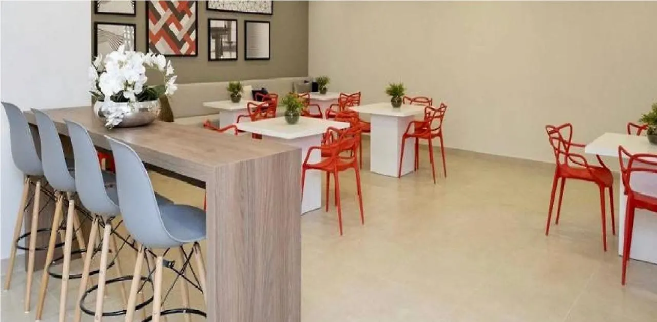 Espetacular Apartamento Em Frente Ao Metro Bras ! - Rua Coronel Mursa, 56 - Bras São Paulo 0*,